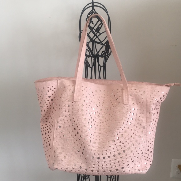 Bath & Body Works Tote - Picture 1 of 4